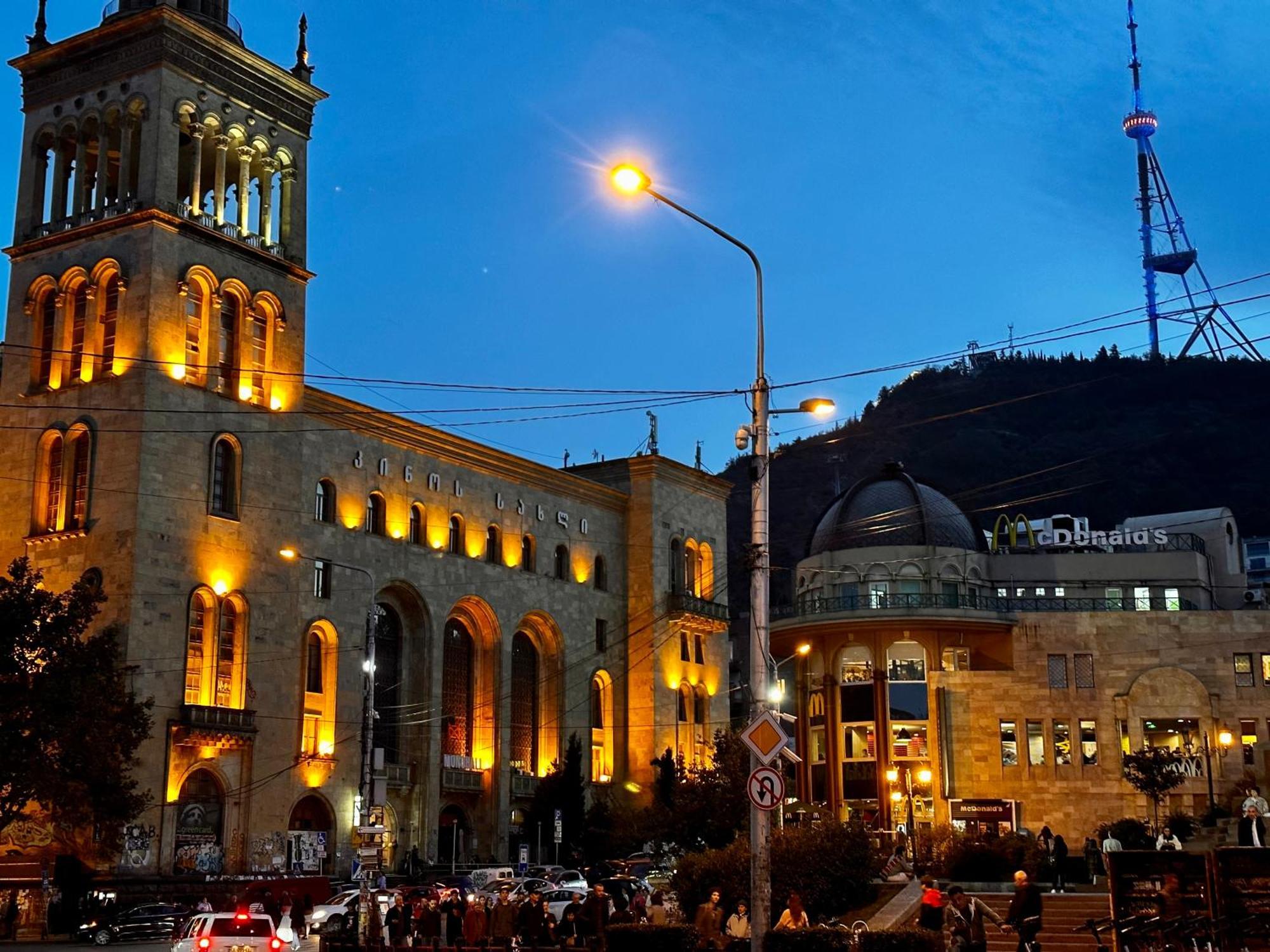 Отель Terrace Tbilisi Center Экстерьер фото
